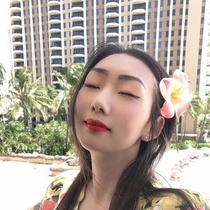 Meet your Posher, Qian